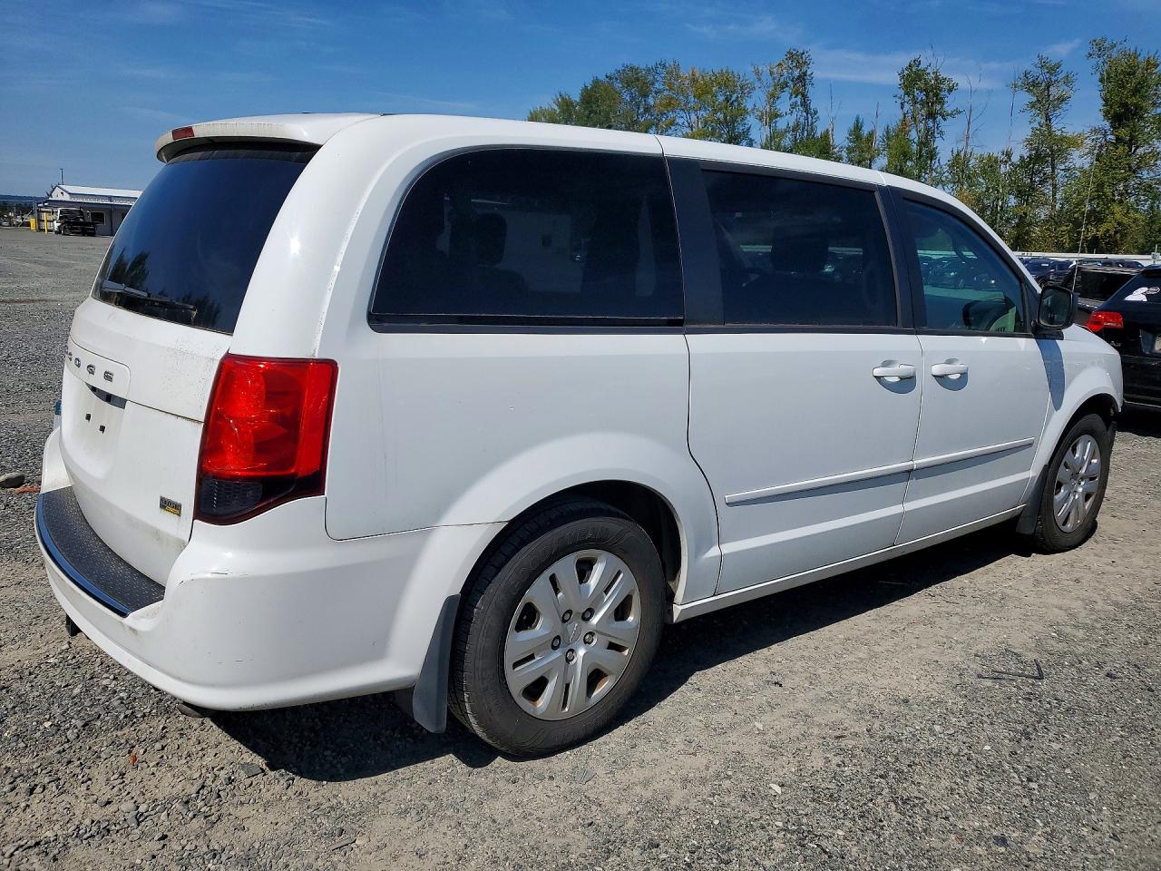 2017 DODGE GRAND CARAVAN SE — снимка 3