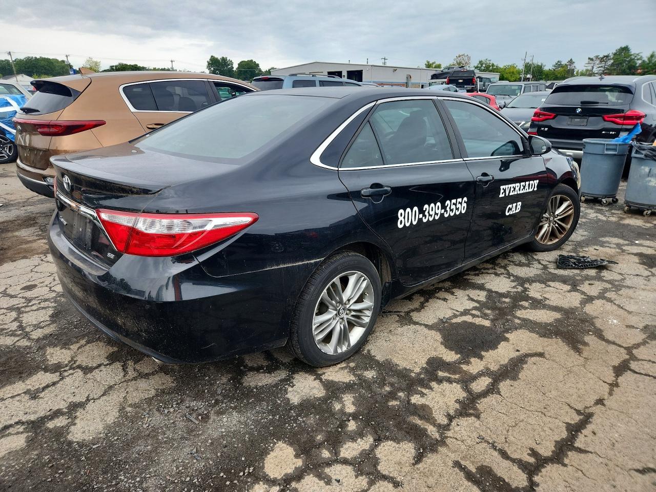 2016 TOYOTA CAMRY SE — снимка 3