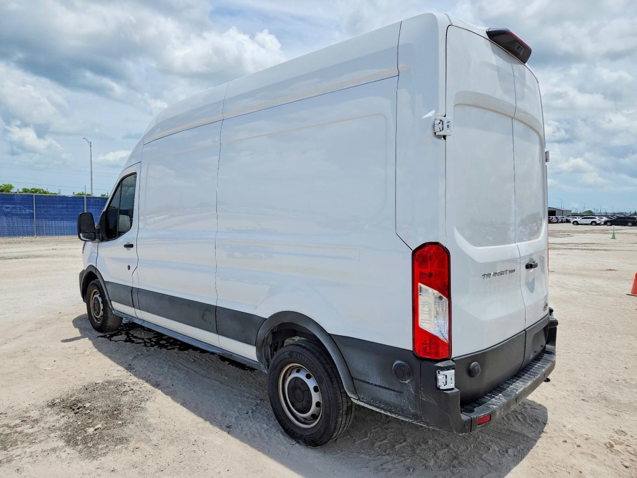 2024 FORD TRANSIT T-250 — снимка 2
