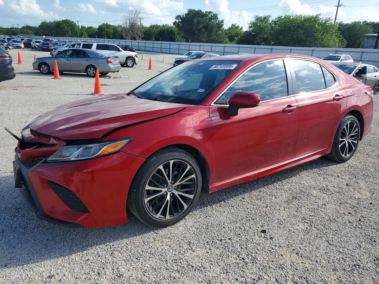 2019 TOYOTA CAMRY SE