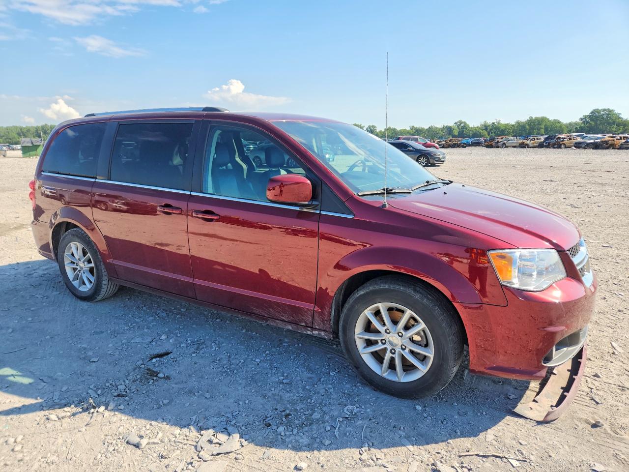 2019 DODGE GRAND CARAVAN SXT — снимка 4