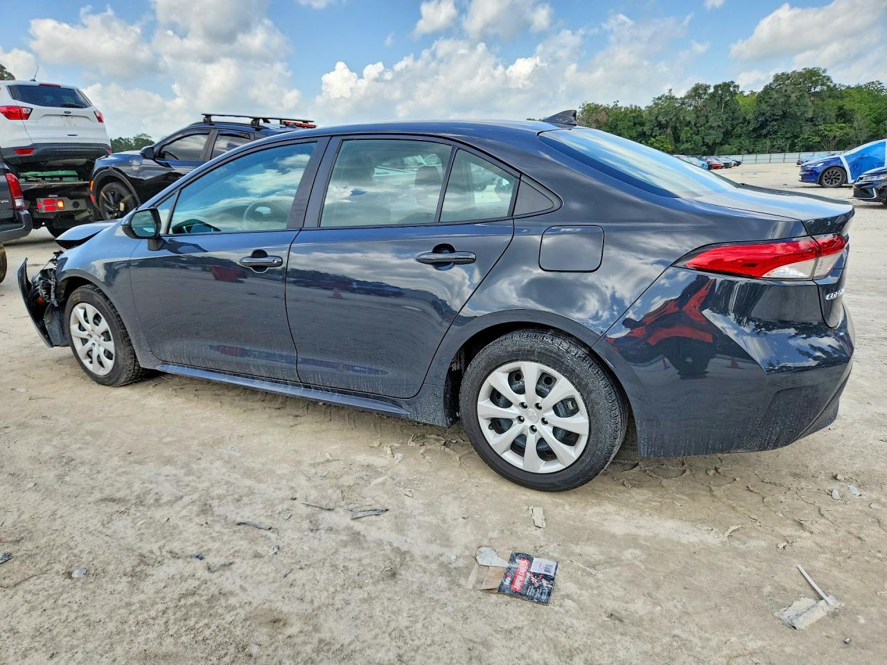 2024 TOYOTA COROLLA LE — снимка 2