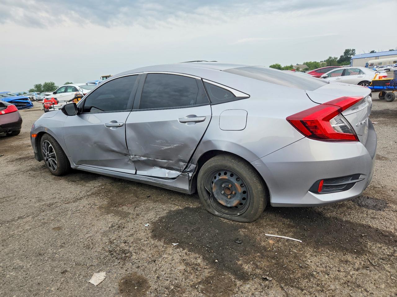 2017 HONDA CIVIC LX — снимка 2