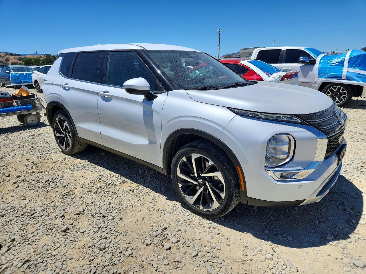 2024 MITSUBISHI OUTLANDER SE — снимка 4
