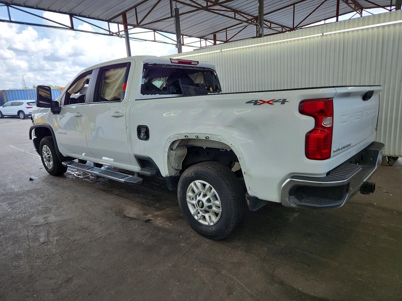 2026 CHEVROLET SILVERADO K2500 HEAVY DUTY LT — снимка 2