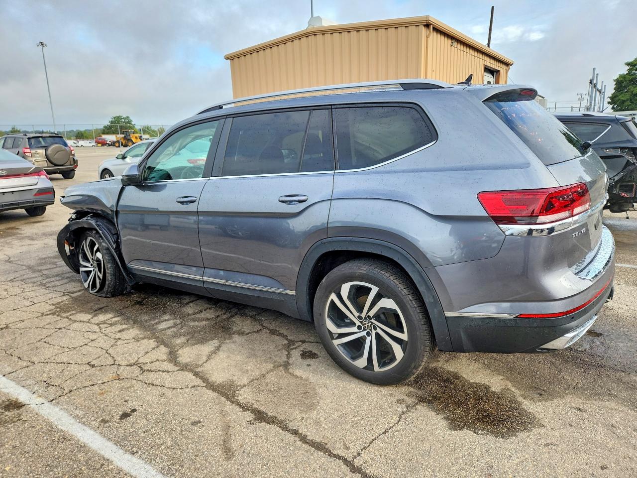 2022 VOLKSWAGEN ATLAS SEL — снимка 2