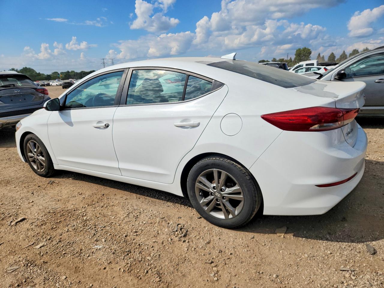 2017 HYUNDAI ELANTRA SE — снимка 2
