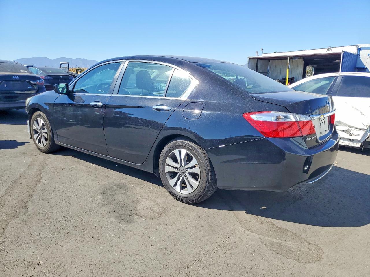 2015 HONDA ACCORD LX — снимка 2