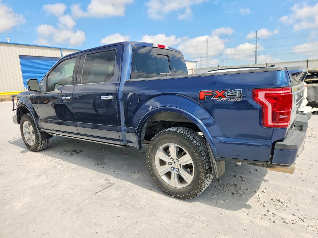 2015 FORD F150 SUPERCREW — снимка 2
