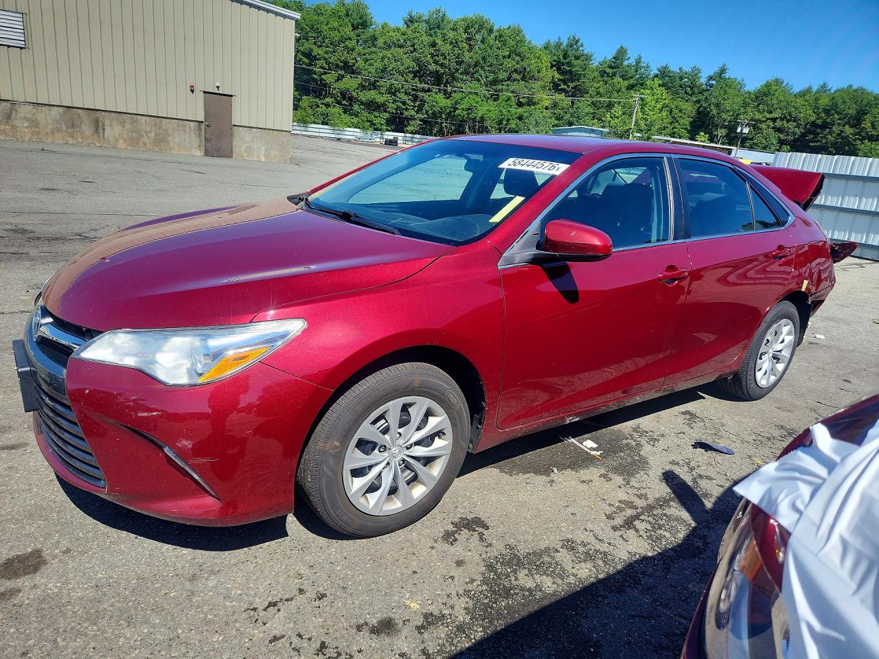 2017 TOYOTA CAMRY LE