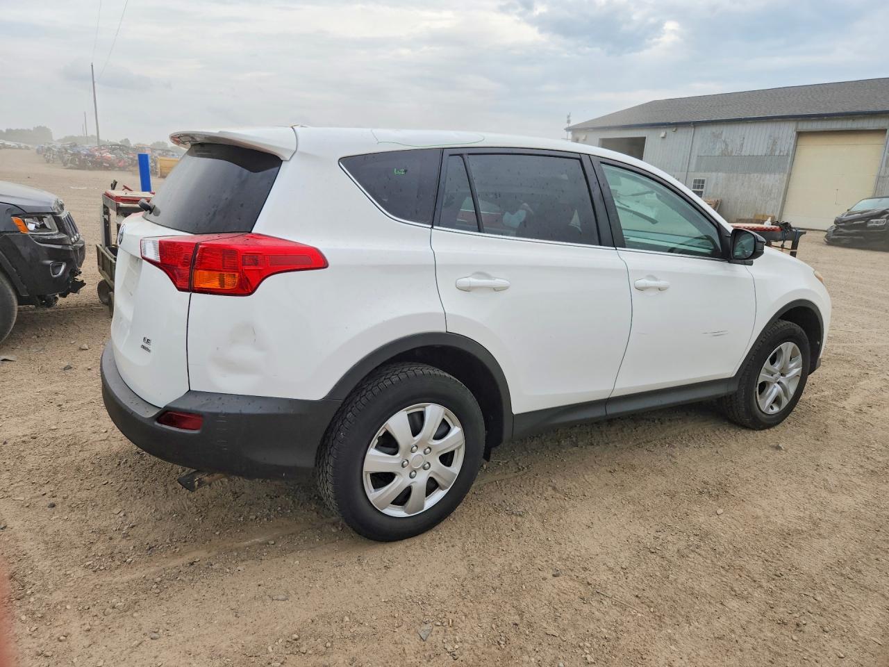 2015 TOYOTA RAV4 LE — снимка 3
