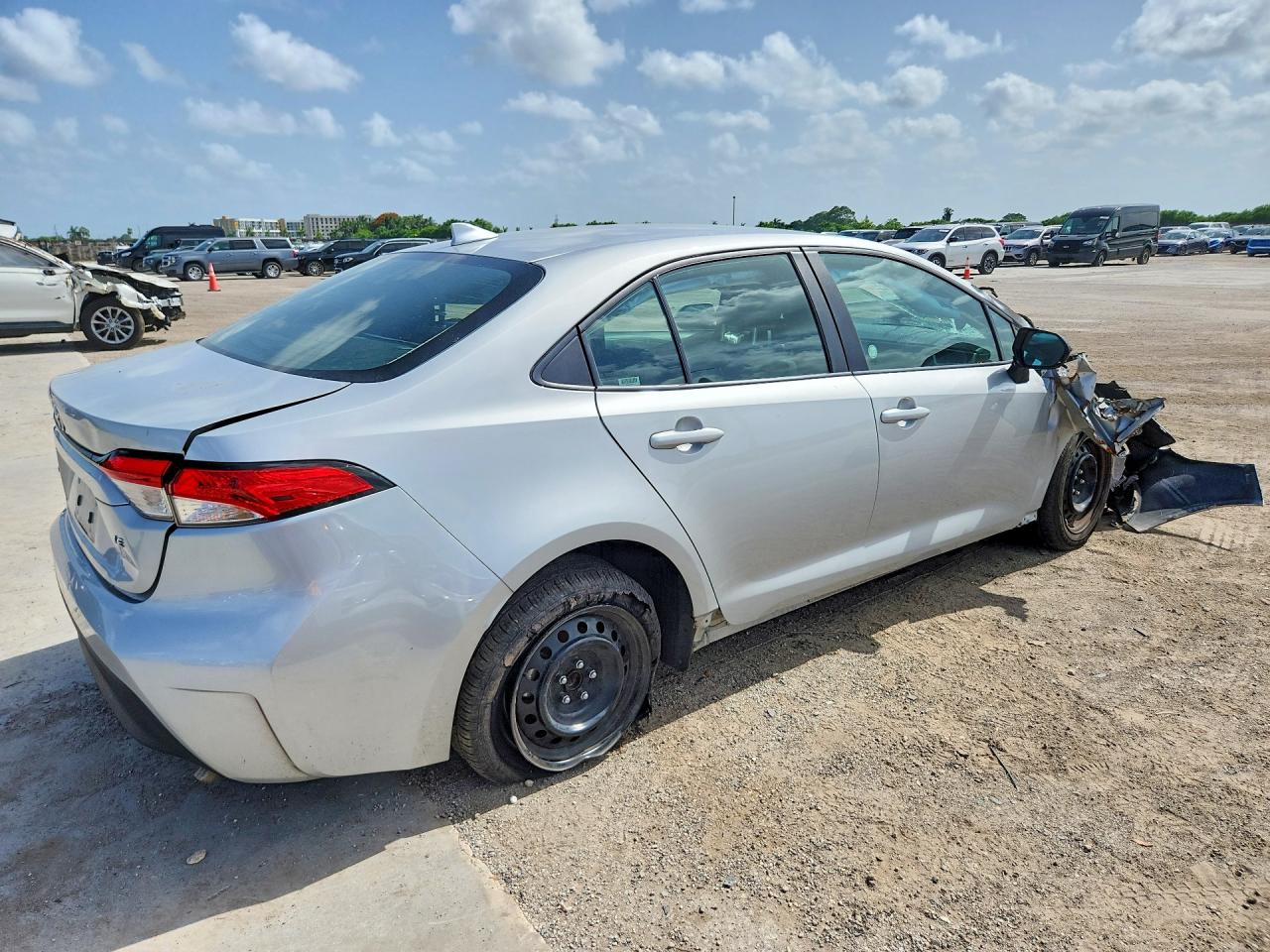 2024 TOYOTA COROLLA LE — снимка 3