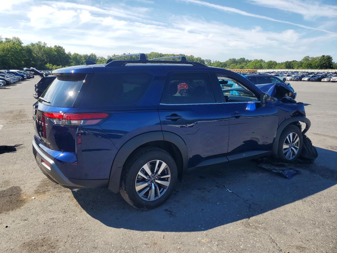 2026 NISSAN PATHFINDER SL — снимка 3