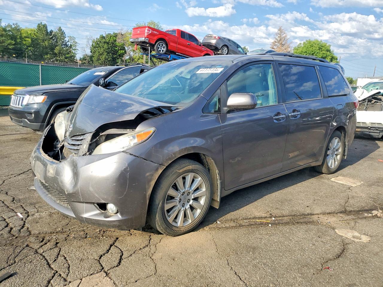 2015 TOYOTA SIENNA XLE PREMIUM 7-PASSENGER