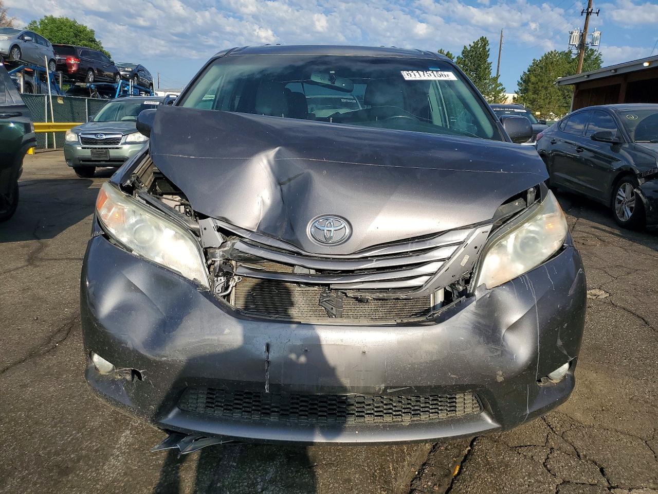 2015 TOYOTA SIENNA XLE PREMIUM 7-PASSENGER — снимка 5