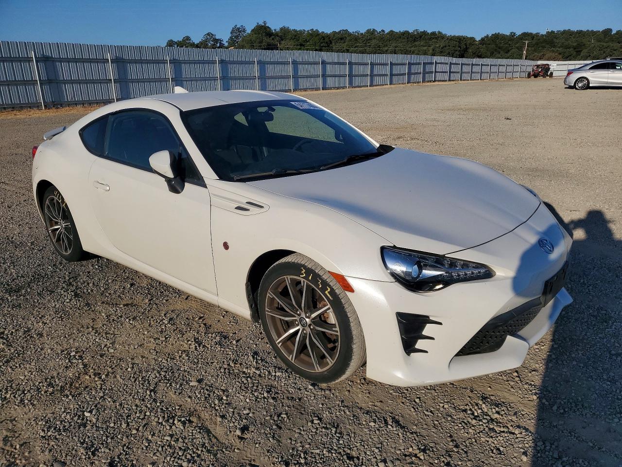 2017 TOYOTA 86 BASE — снимка 4