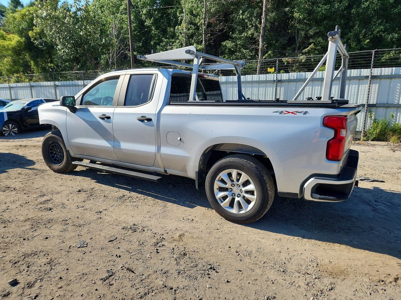 2021 CHEVROLET SILVERADO K1500 CUSTOM — снимка 2
