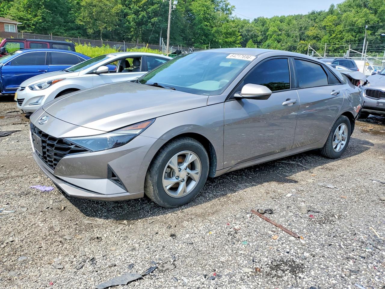 2022 HYUNDAI ELANTRA SE