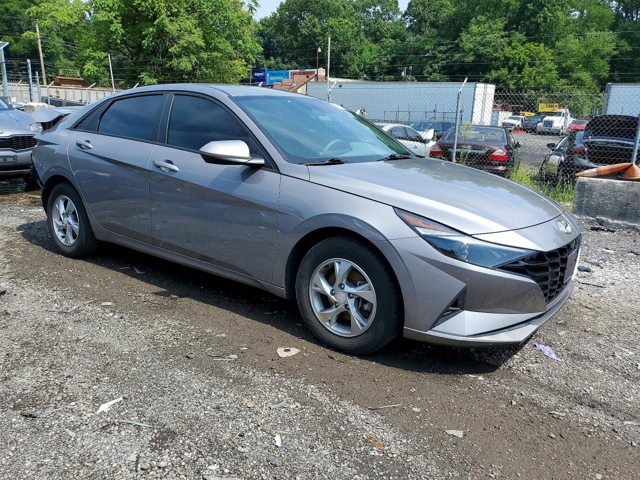 2022 HYUNDAI ELANTRA SE — снимка 4