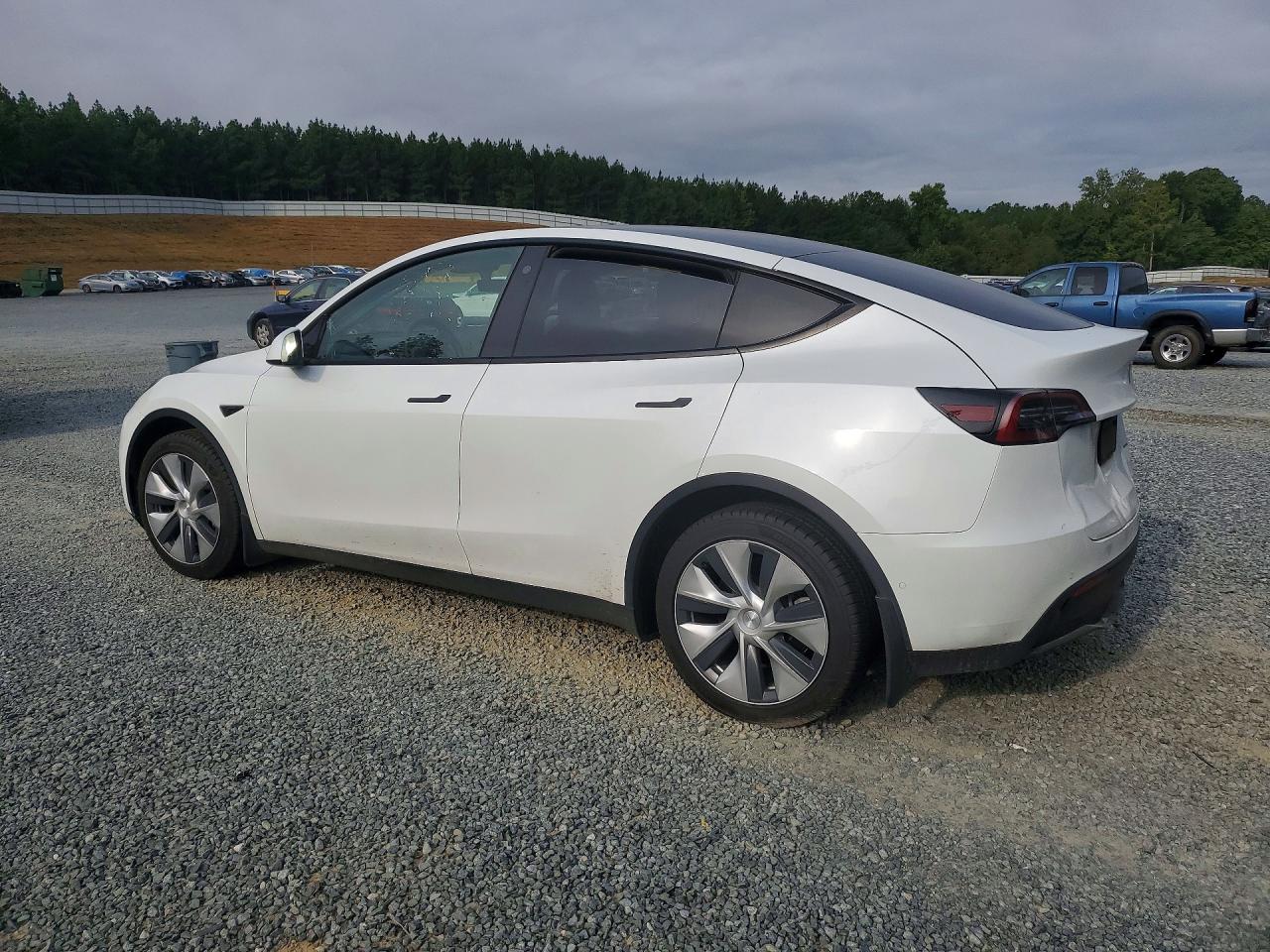 2022 TESLA MODEL Y — снимка 2