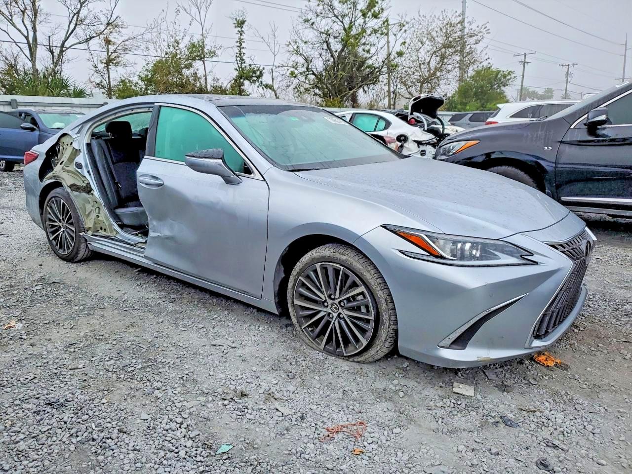 2022 LEXUS ES 350 — снимка 4