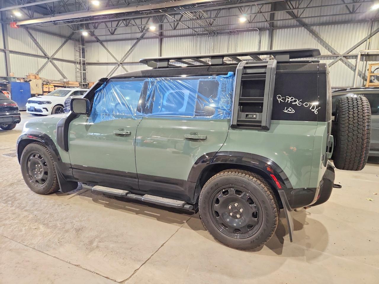 2026 LAND ROVER DEFENDER 110 TROPHY EDITION — снимка 2