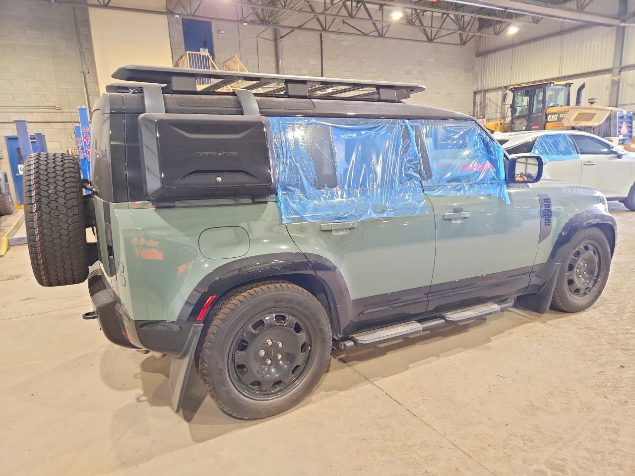 2026 LAND ROVER DEFENDER 110 TROPHY EDITION — снимка 3