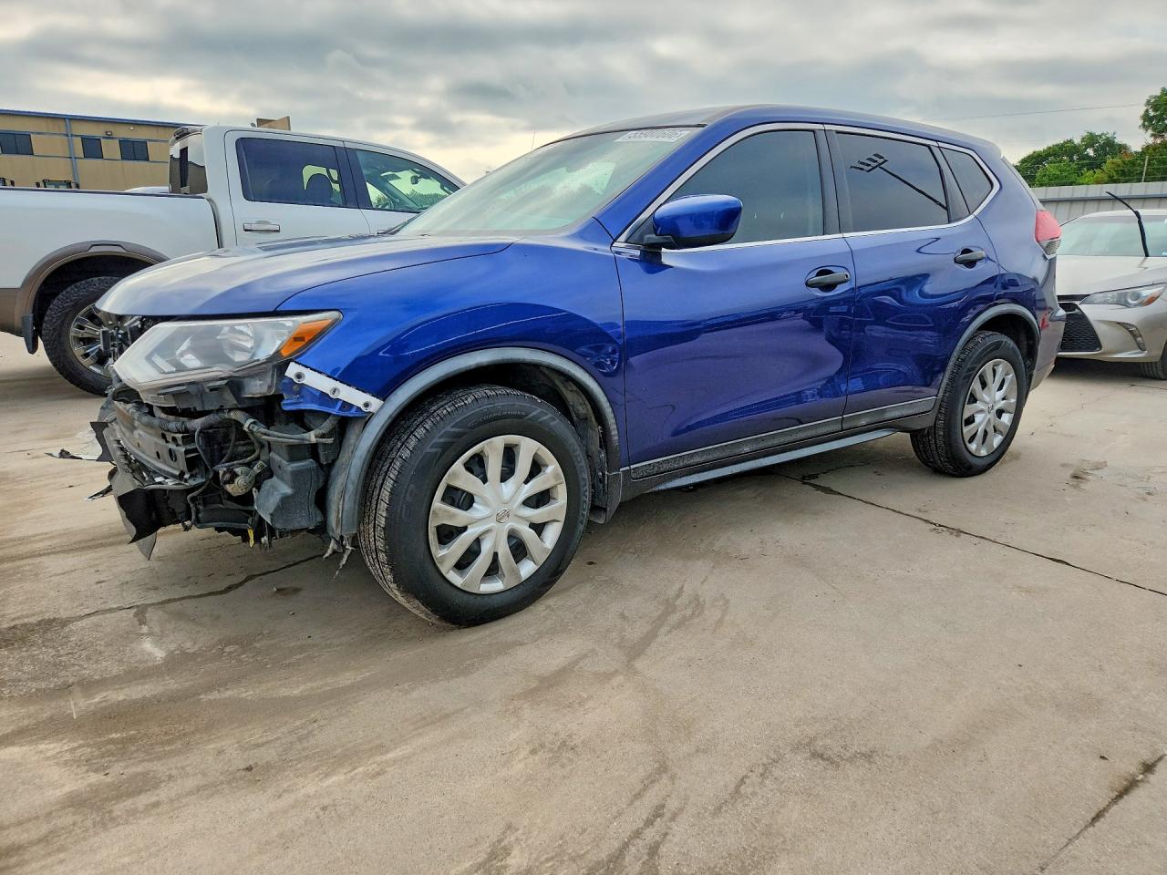 2018 NISSAN ROGUE S