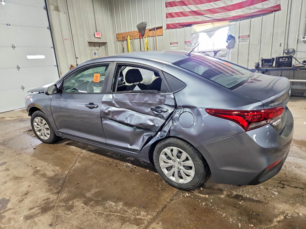 2019 HYUNDAI ACCENT SE — снимка 2
