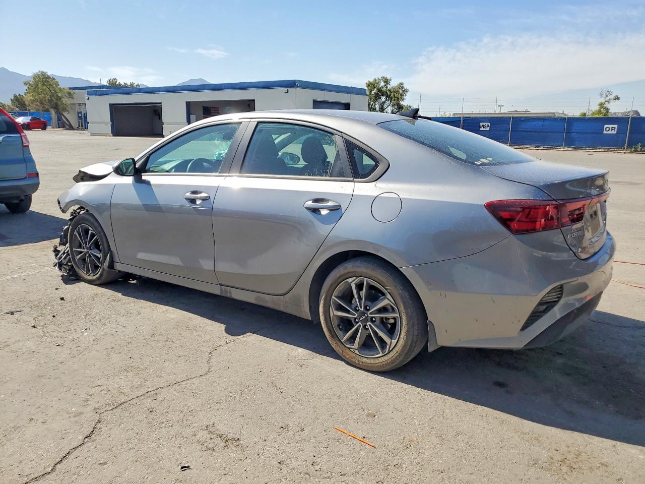 2024 KIA FORTE LXS — снимка 2