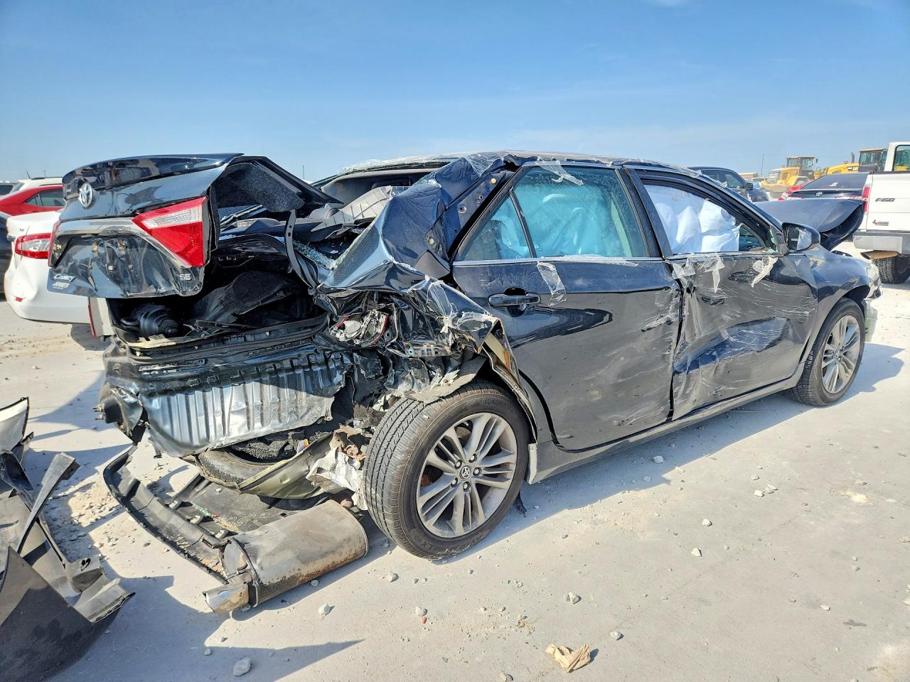 2017 TOYOTA CAMRY SE — снимка 3