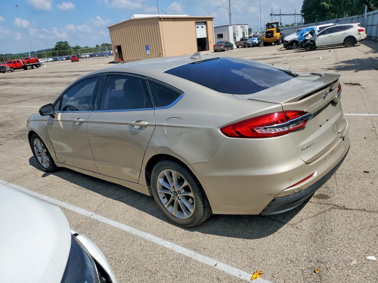 2019 FORD FUSION SE — снимка 2