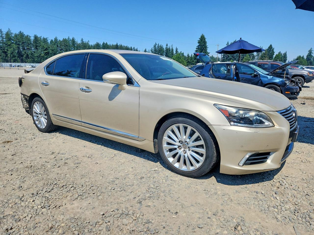 2013 LEXUS LS 460L — снимка 4