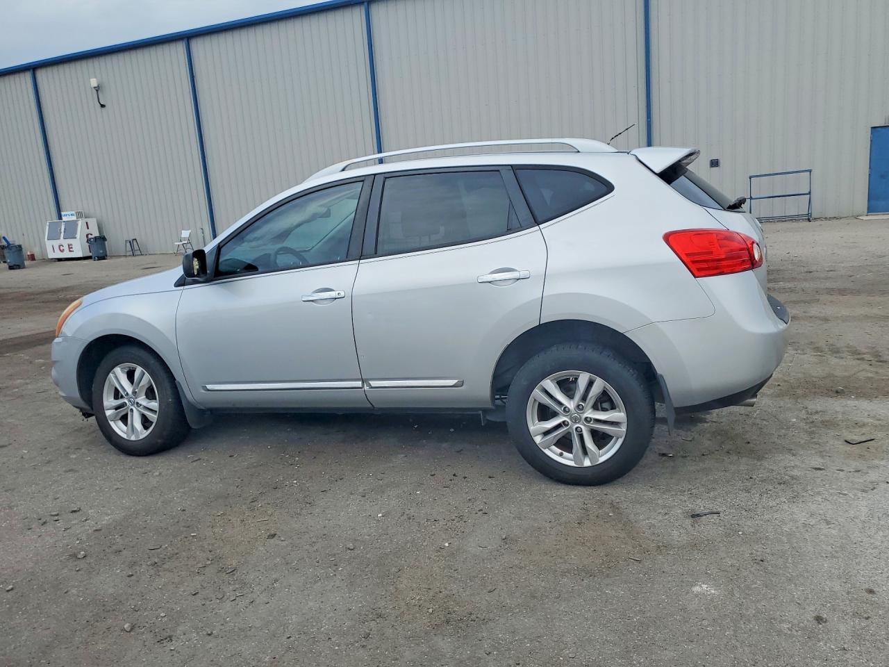 2015 NISSAN ROGUE SELECT S — снимка 2