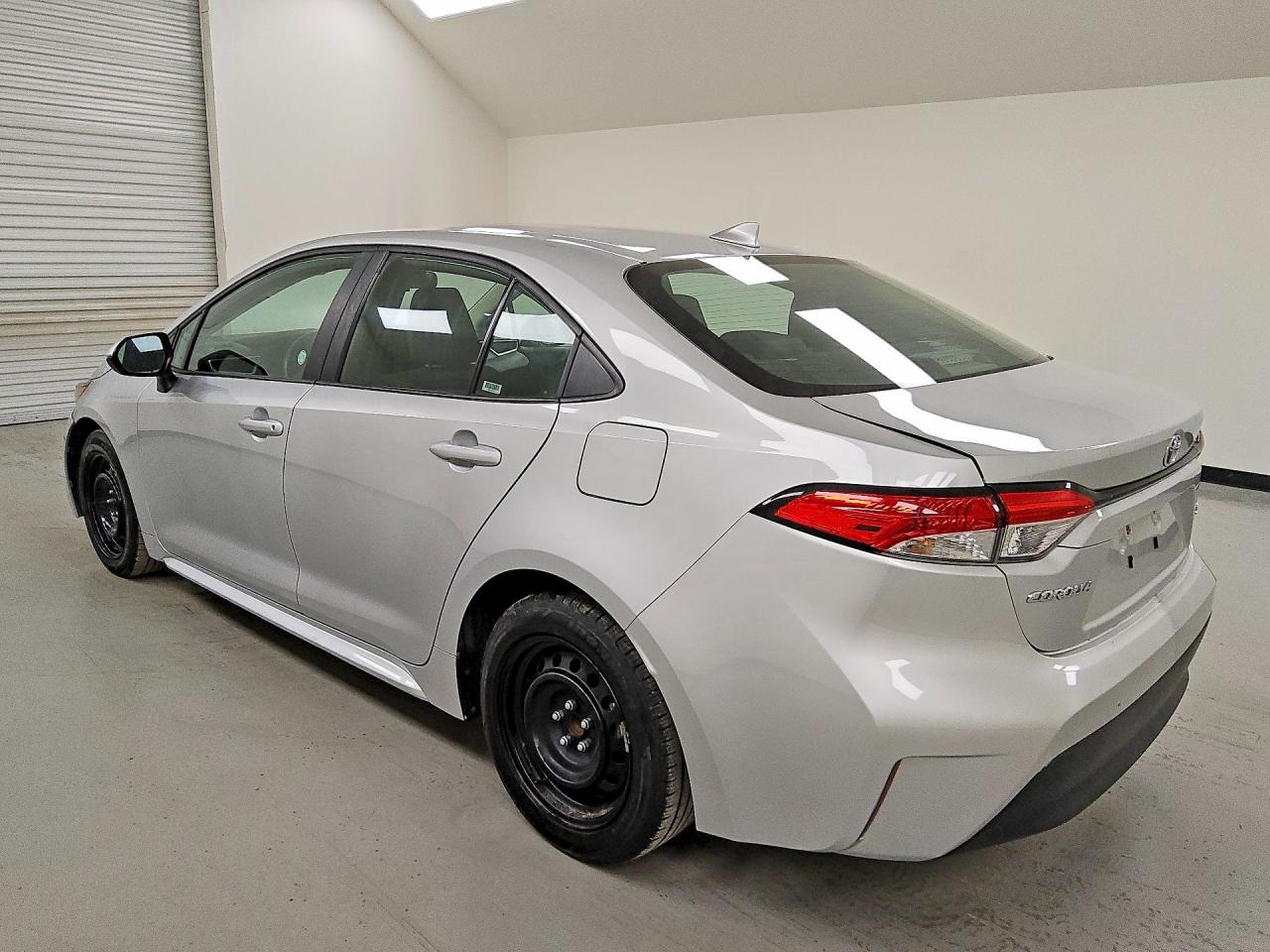 2024 TOYOTA COROLLA LE — снимка 2