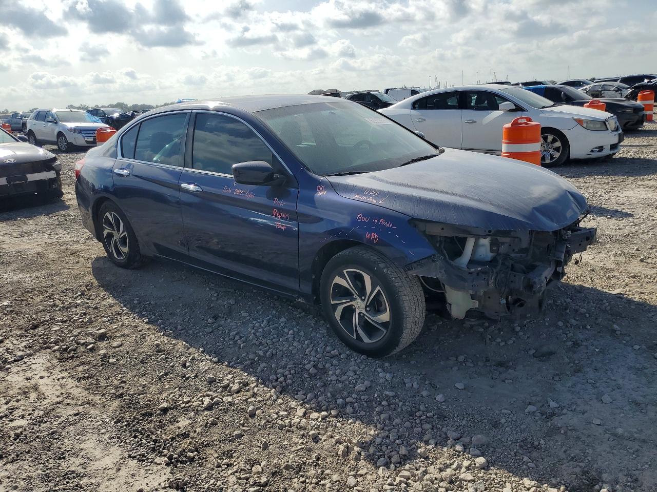 2017 HONDA ACCORD LX — снимка 4