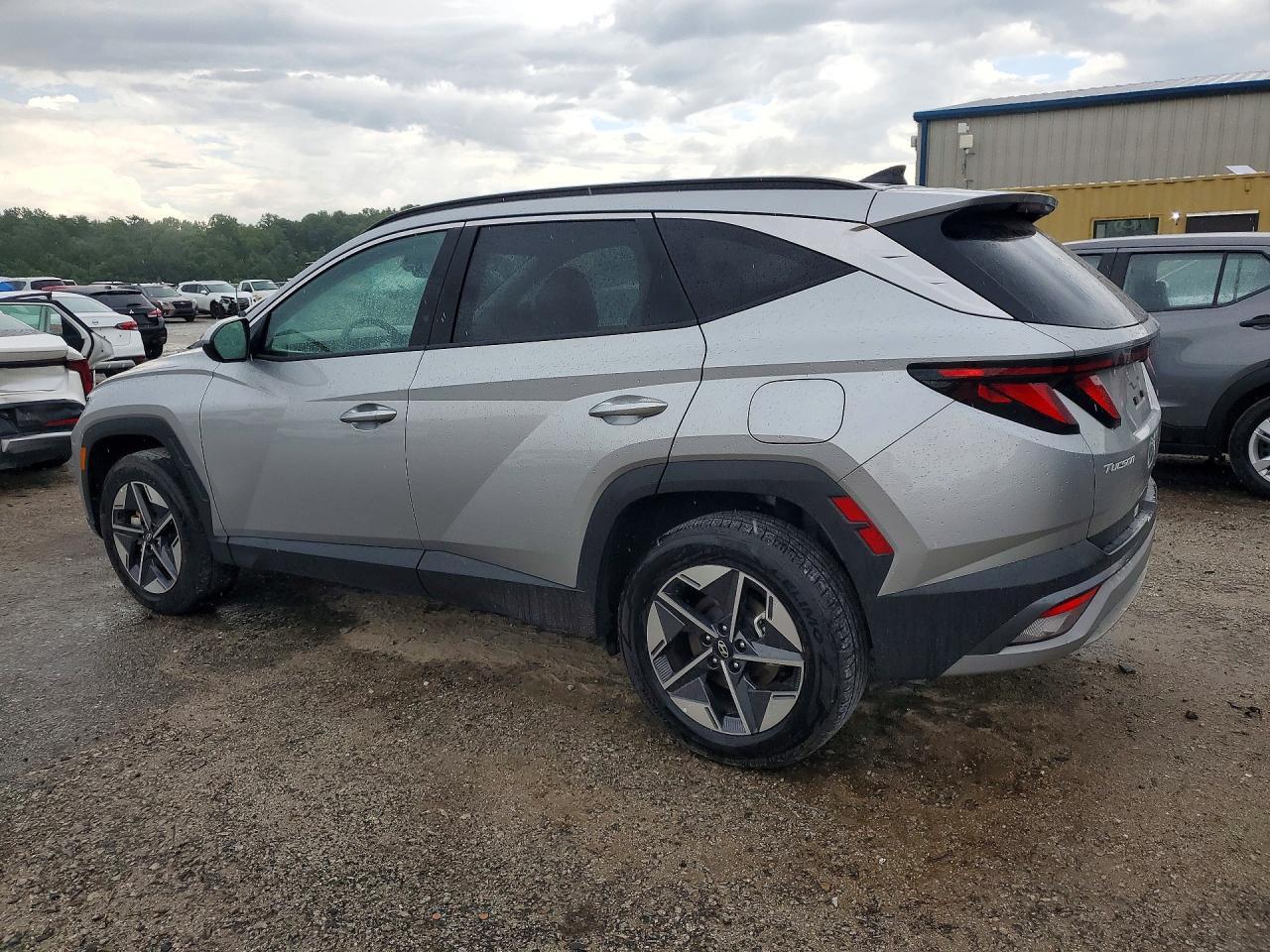 2025 HYUNDAI TUCSON SEL — снимка 2