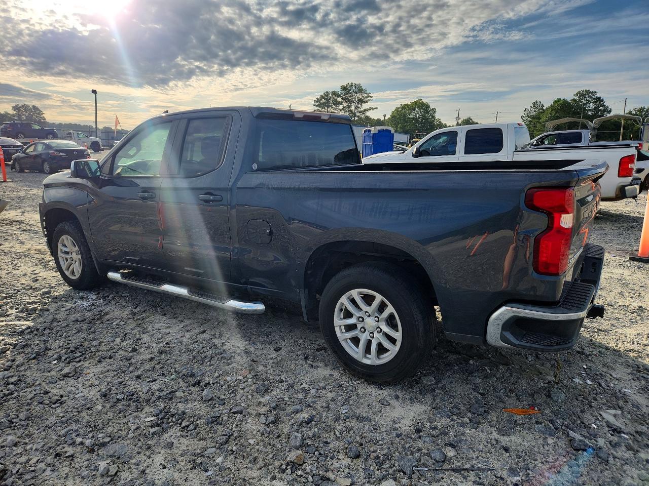 2019 CHEVROLET SILVERADO C1500 LT — снимка 2
