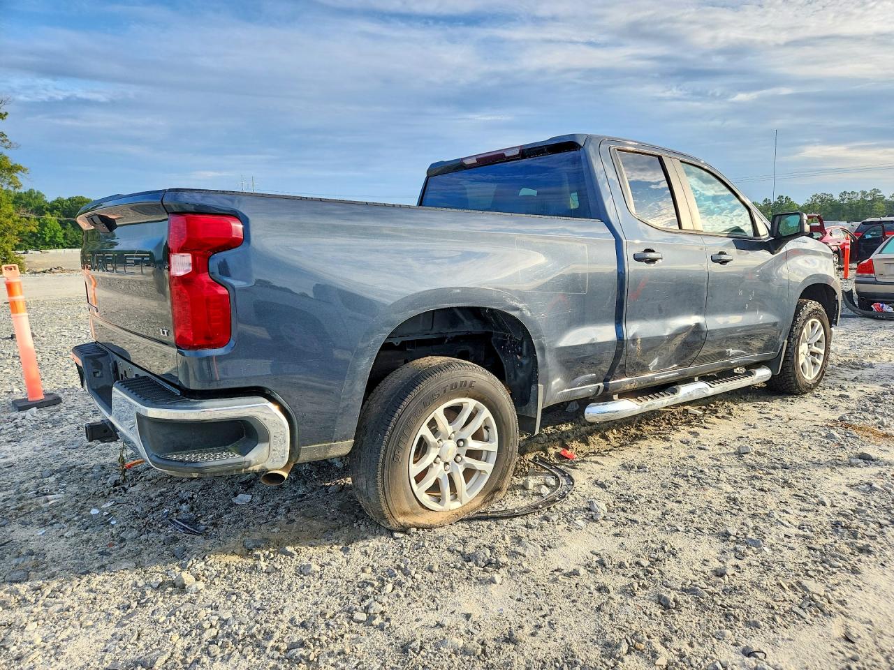 2019 CHEVROLET SILVERADO C1500 LT — снимка 3