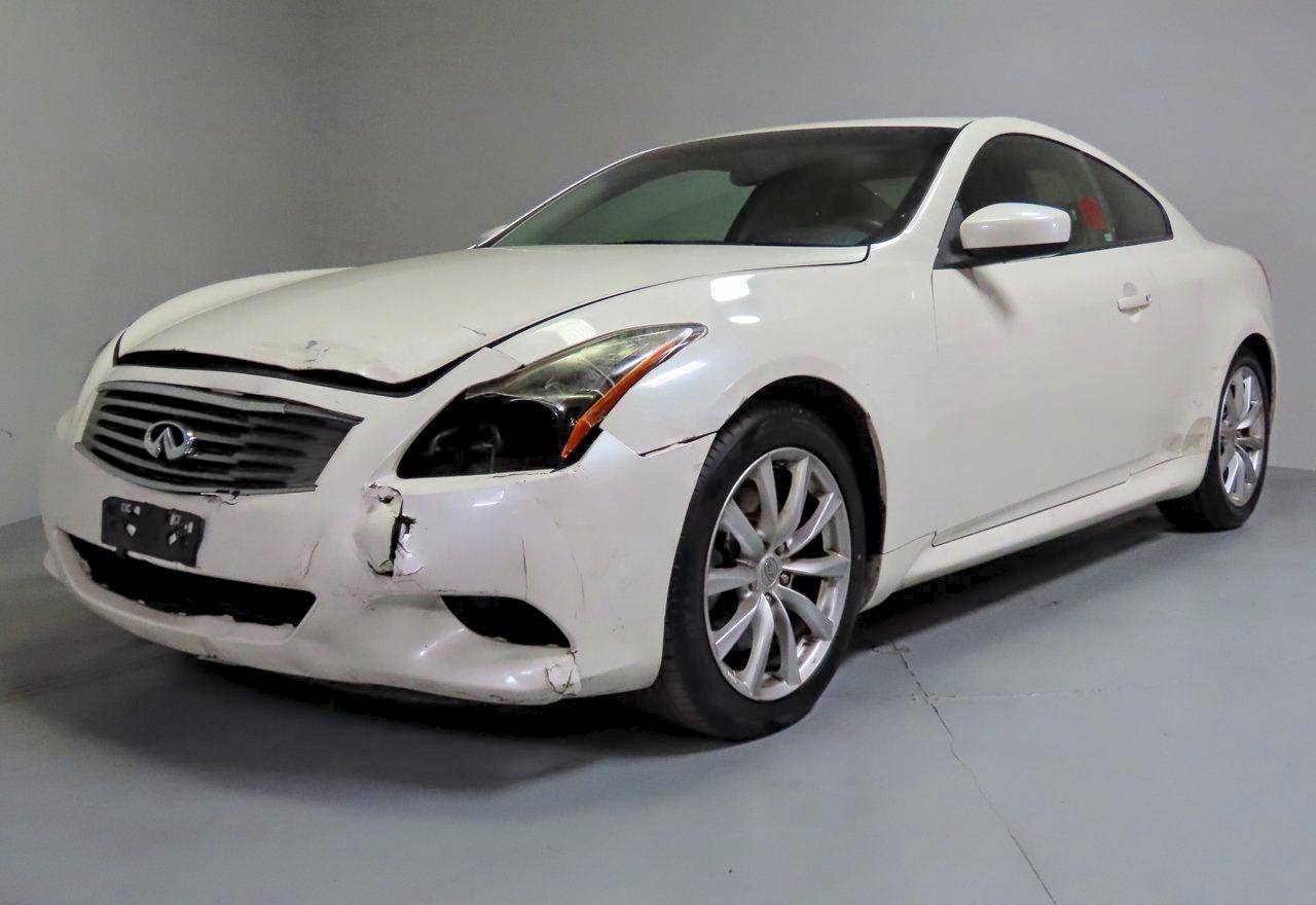 2015 INFINITI Q60 COUPE JOURNEY — снимка 2