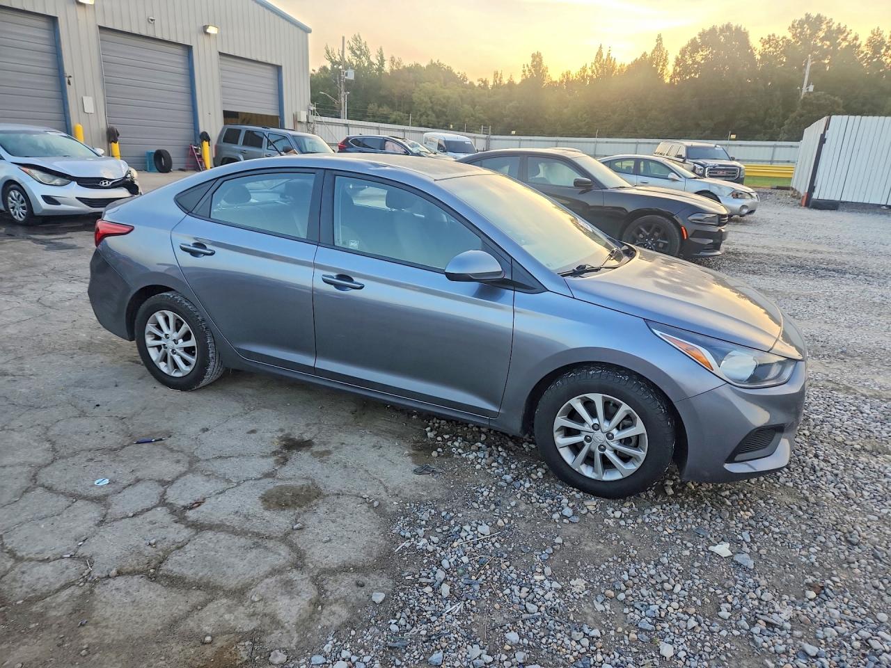 2018 HYUNDAI ACCENT SEL — снимка 4