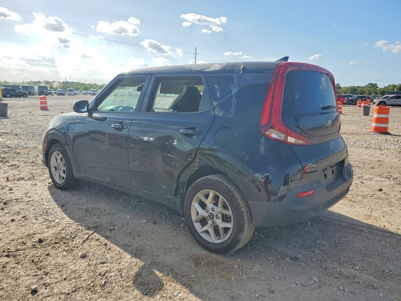 2020 KIA SOUL S — снимка 2