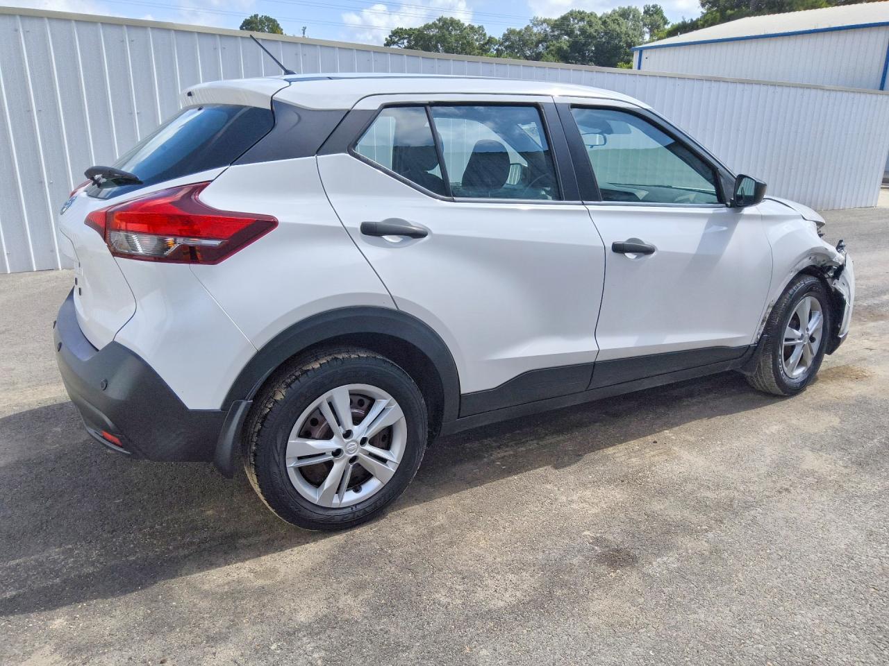 2020 NISSAN KICKS S — снимка 3