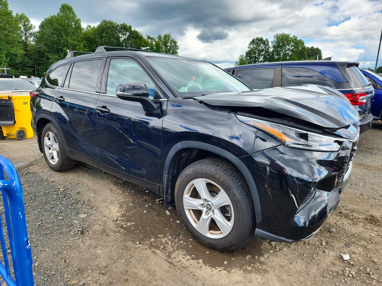 2021 TOYOTA HIGHLANDER LE — снимка 4