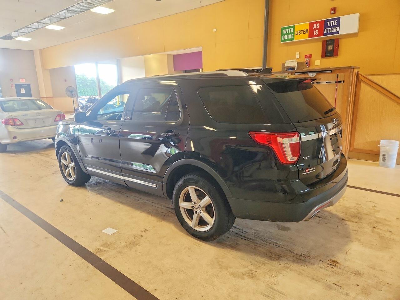 2017 FORD EXPLORER XLT — снимка 2