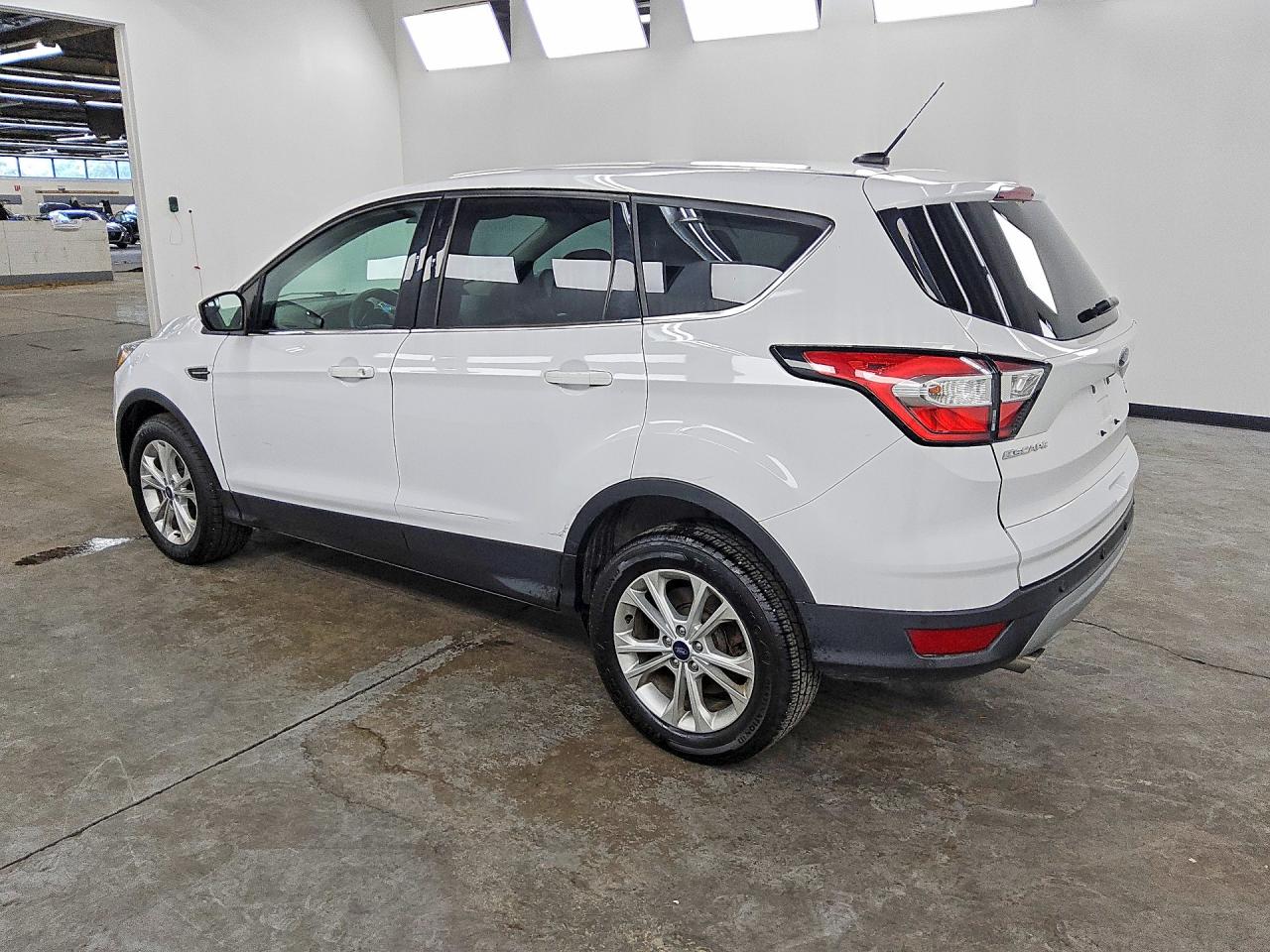 2017 FORD ESCAPE SE — снимка 2