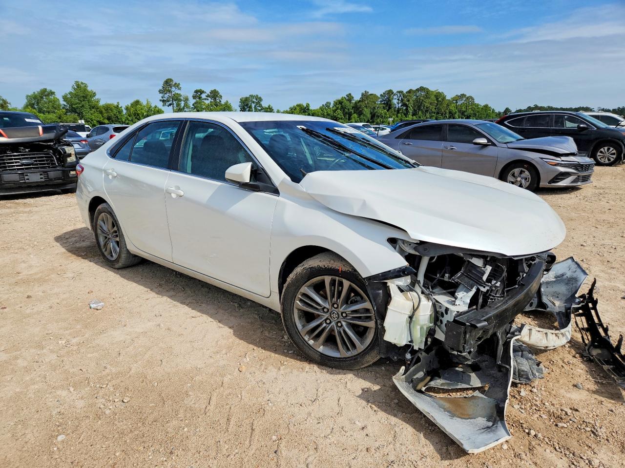 2017 TOYOTA CAMRY SE — снимка 4