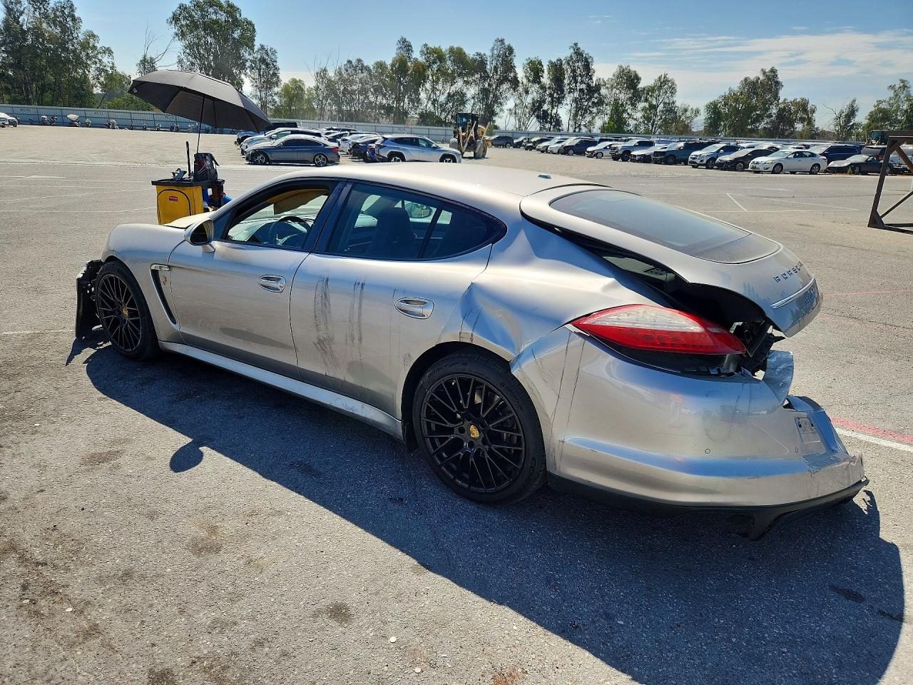 2013 PORSCHE PANAMERA 2/4 — снимка 2