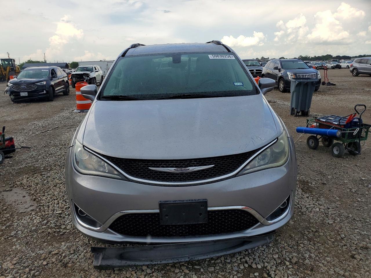 2017 CHRYSLER PACIFICA TOURING L PLUS — снимка 5