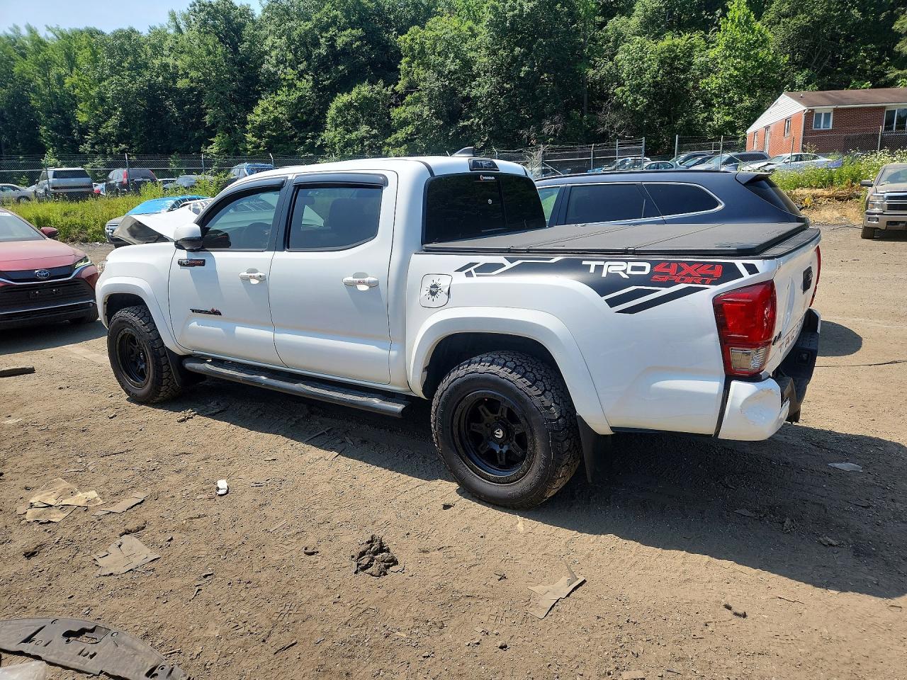 2017 TOYOTA TACOMA TRD SPORT — снимка 2